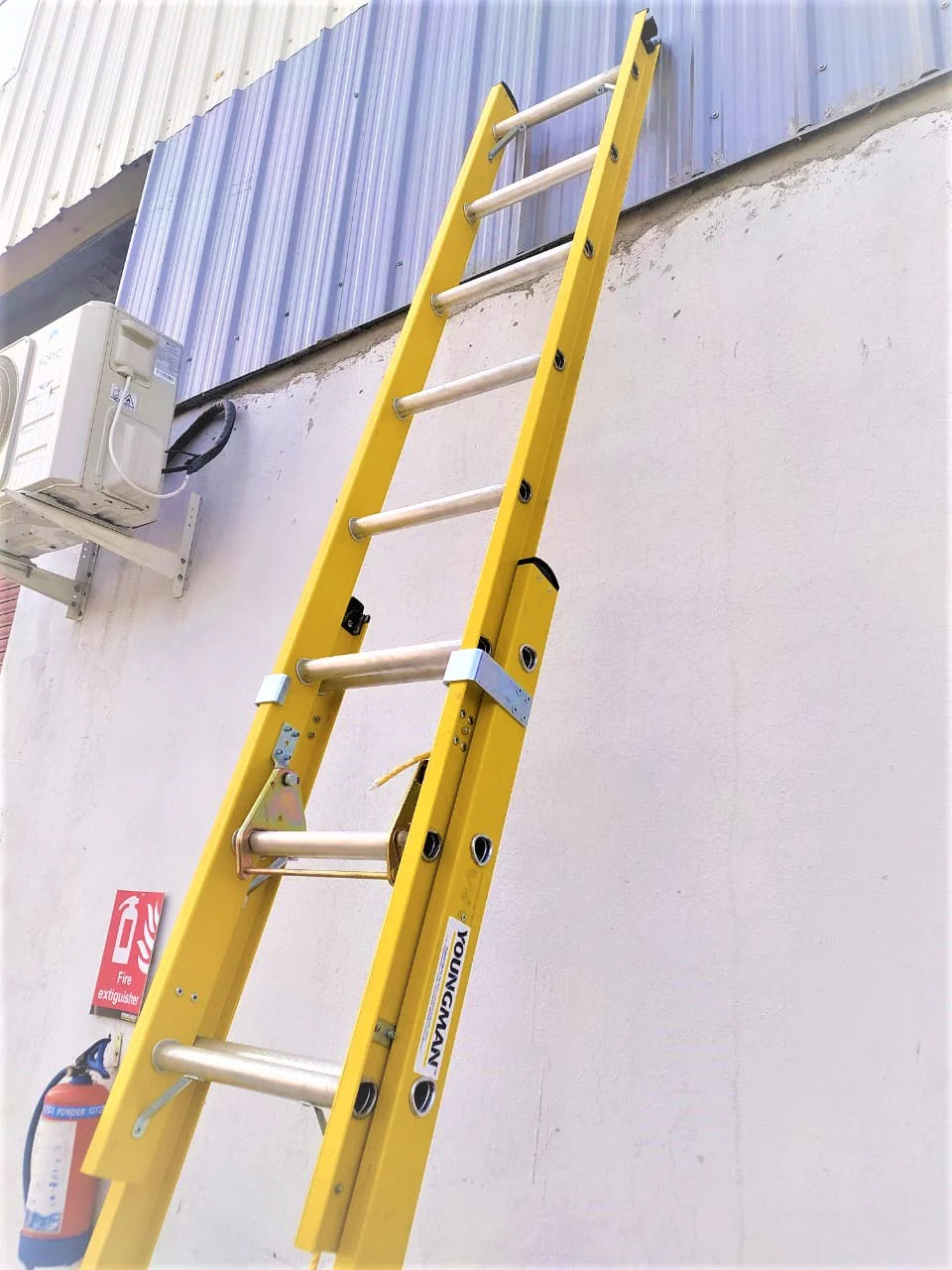 FRP (Fiberglass) Extension Ladder