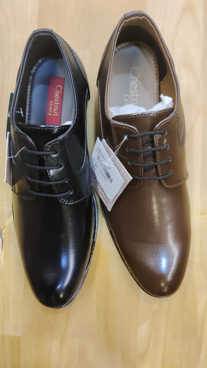 Leather formal shoes