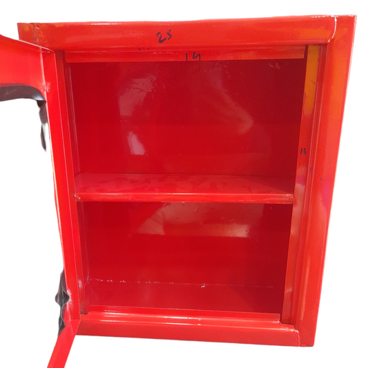 First aid box 01 (Empty)