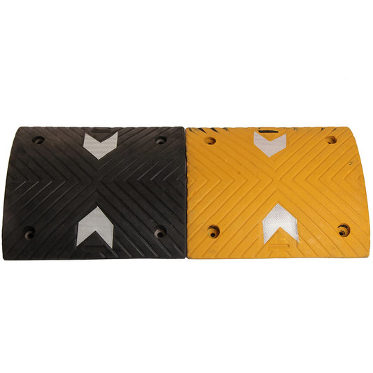 RUBBER SPEED BREAKER SIZE: 350W  X 500L X 50H MM (YELLOW/BLACK  COLOR) WITH REFLECTIVE ARROWS