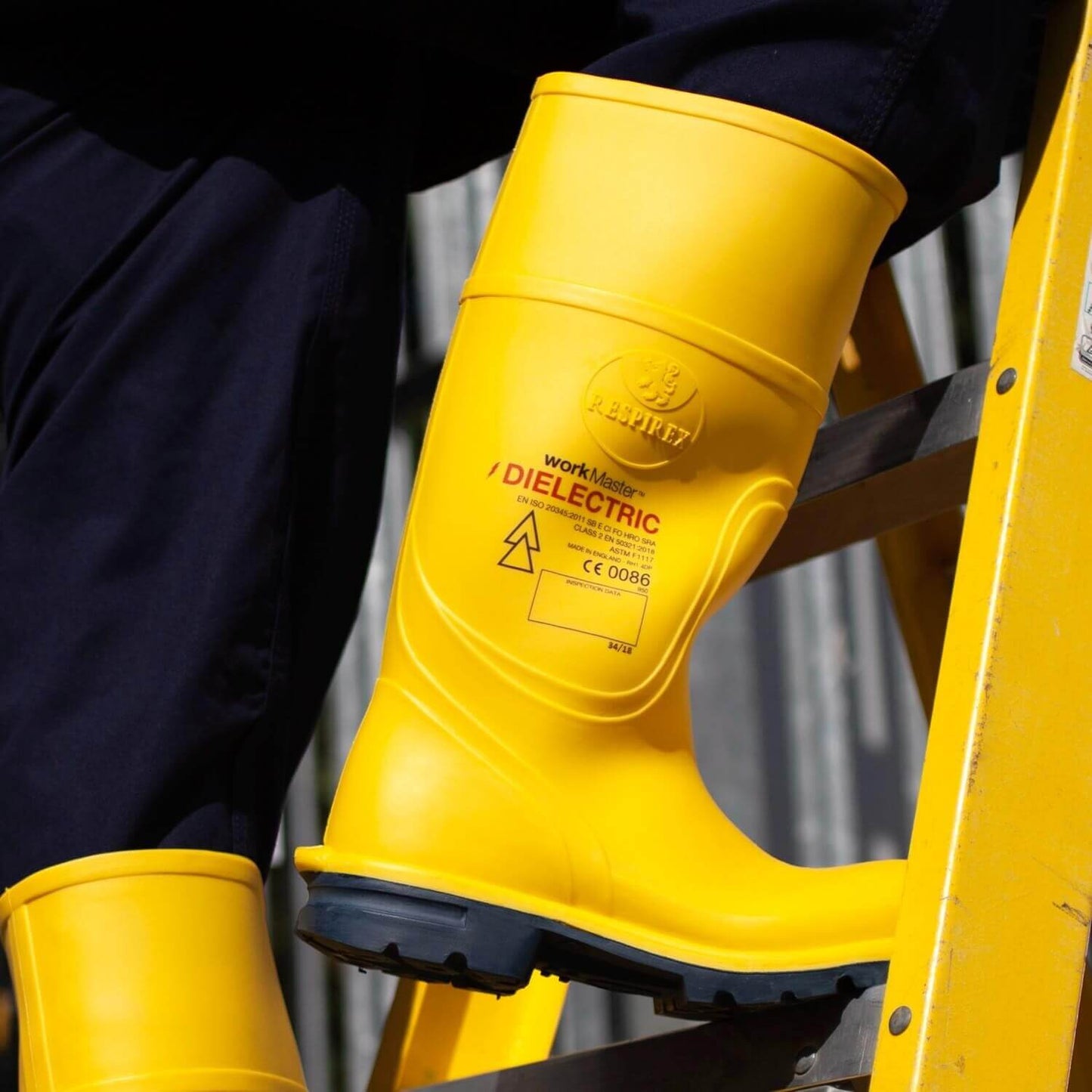 DIELECTRIC CLASS 2 BOOTS | HIGH-PERFORMANCE ELECTRICALLY INSULATING FOOTWEAR | Suitable for live working up to 17kV